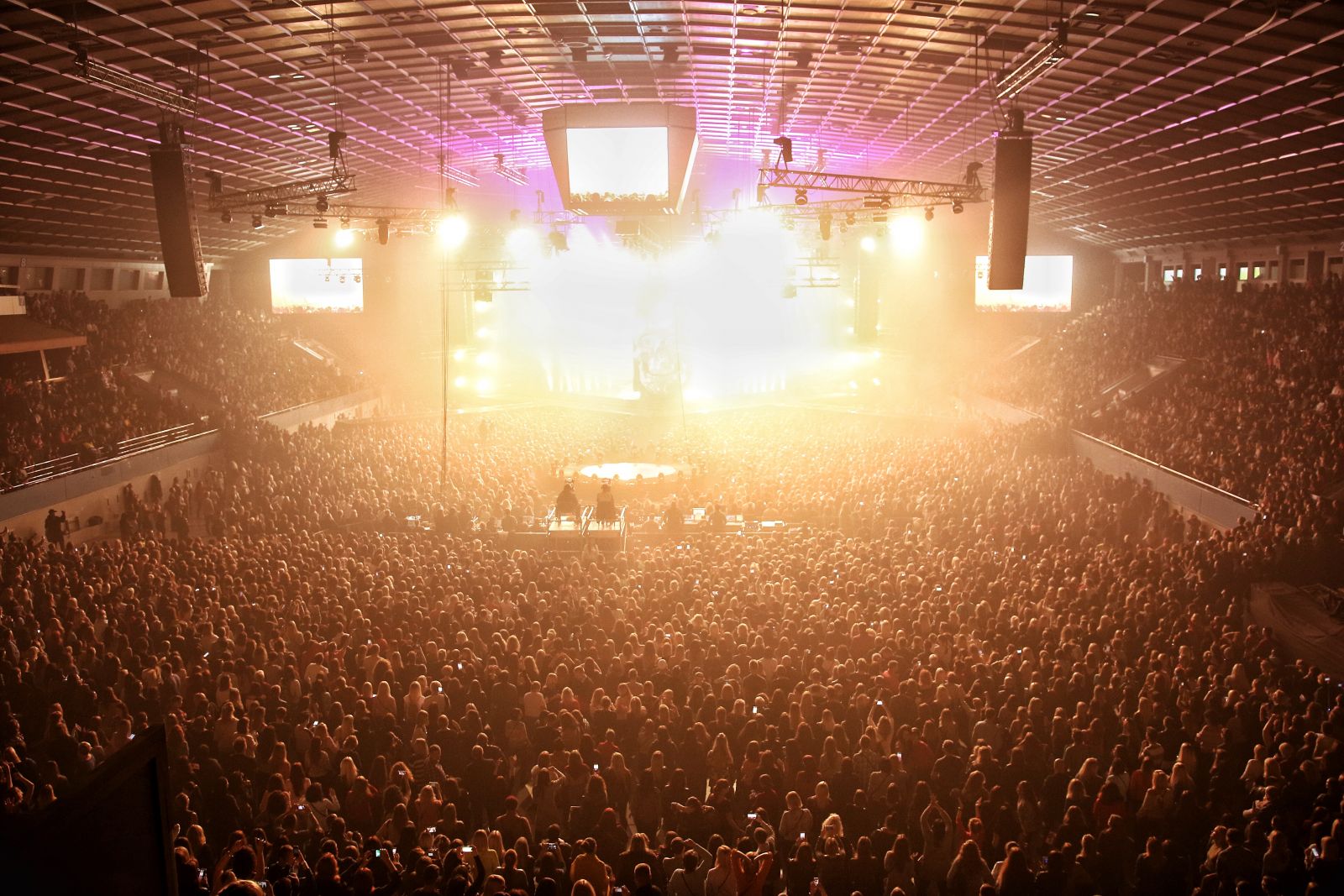 Макс Барских на концерте в Киеве